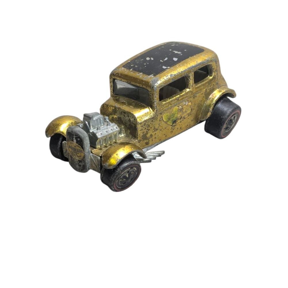 Vintage 1969 Hot Wheels Redline‎ Classic 32 Ford Vicky Gold